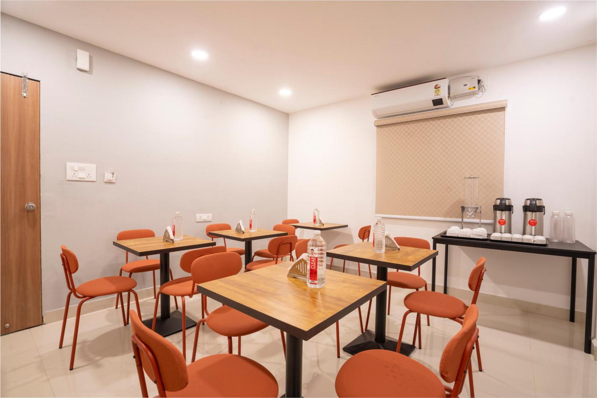 Hotel Treebo De Alphabet Gachibowli Hyderabad Esterno foto