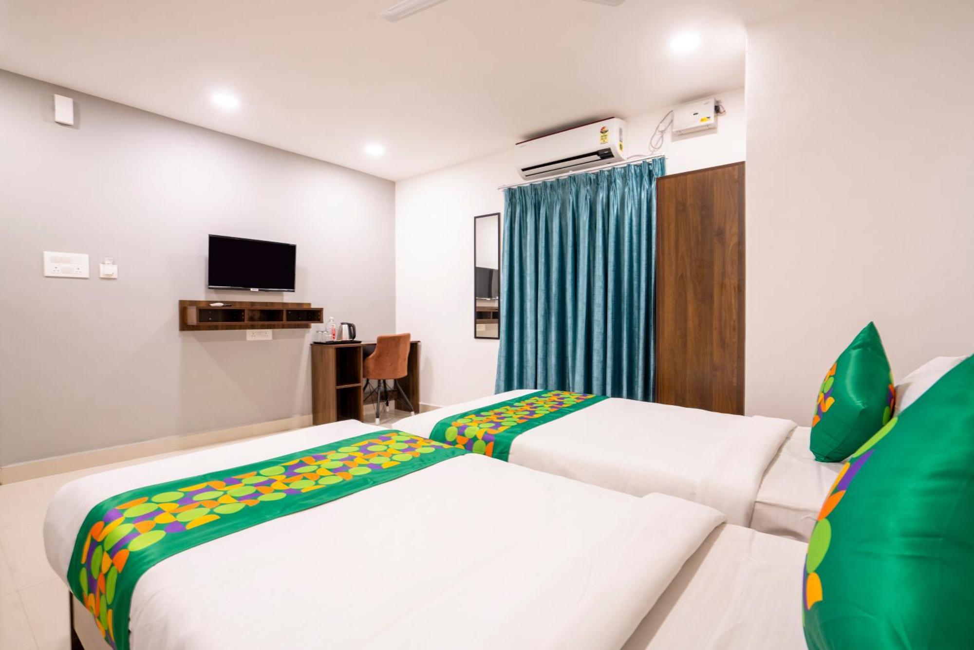 Hotel Treebo De Alphabet Gachibowli Hyderabad Esterno foto