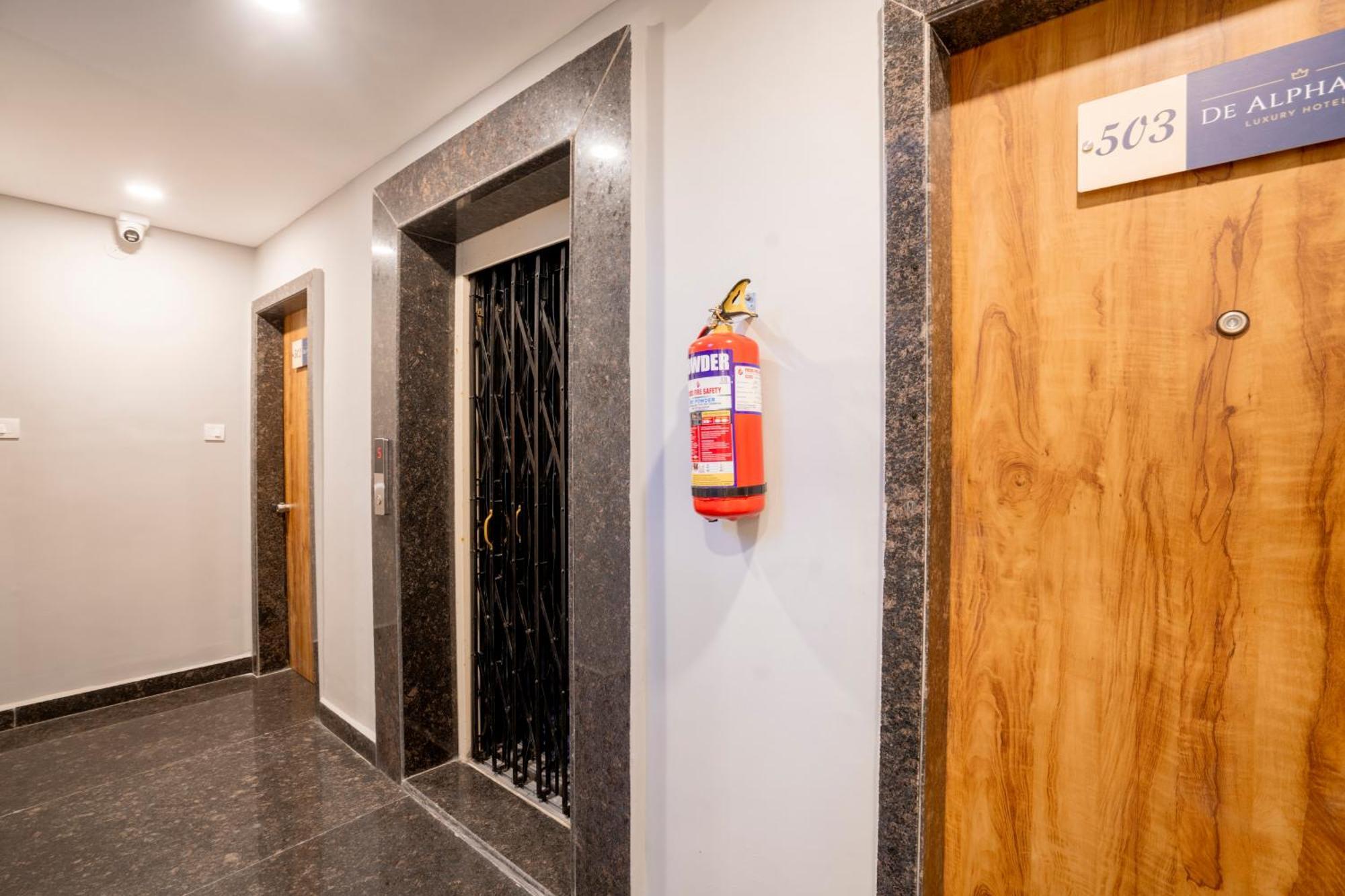 Hotel Treebo De Alphabet Gachibowli Hyderabad Esterno foto